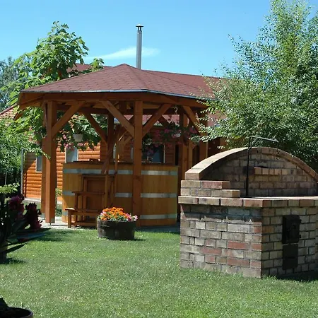 Holiday home Fahaz *